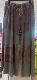 CURVY PATCHWORK PANT