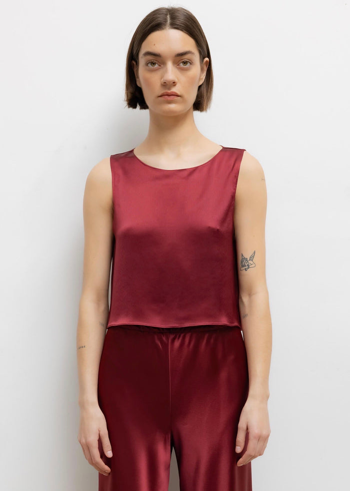 Barb Crop Sleeveless (Bordeaux)