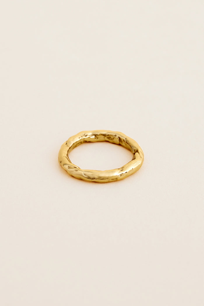 ACLER ONLINE AU BROADMEADOWS TWIST RING