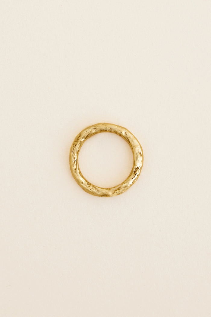 ACLER ONLINE AU BROADMEADOWS TWIST RING