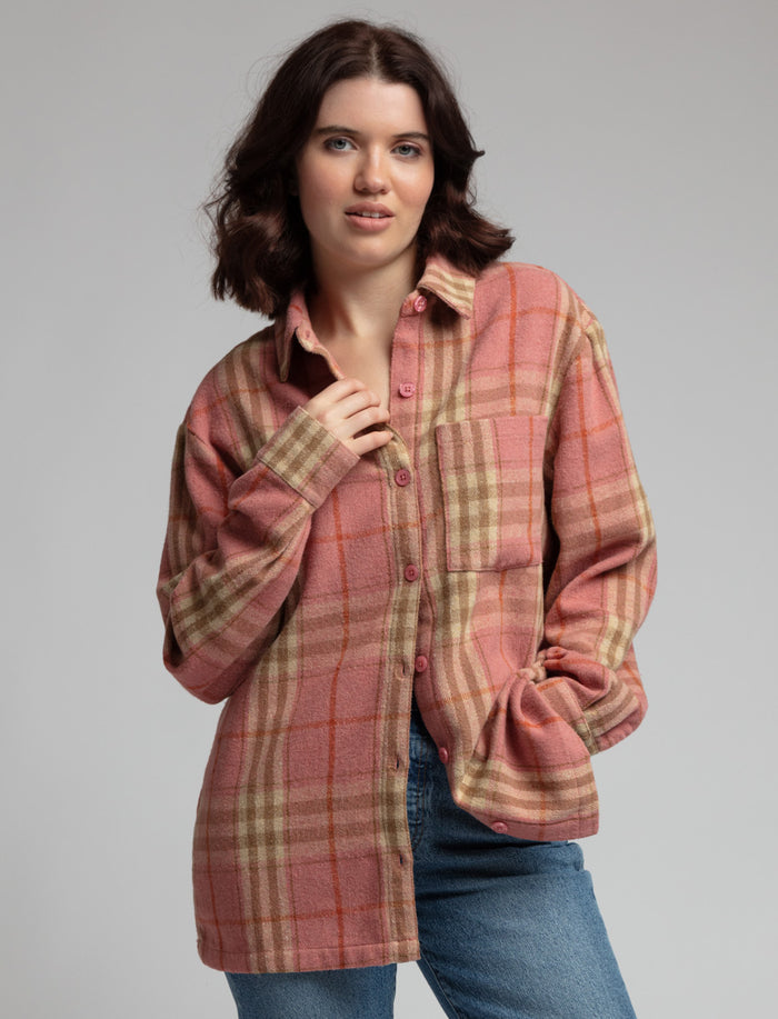 Chemise à carreaux