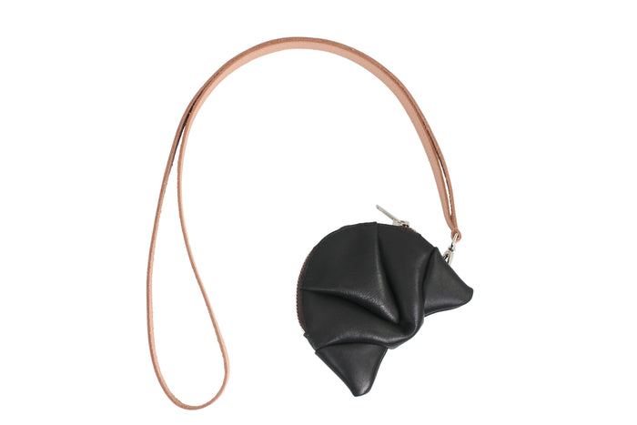 Croissant coincase in Black