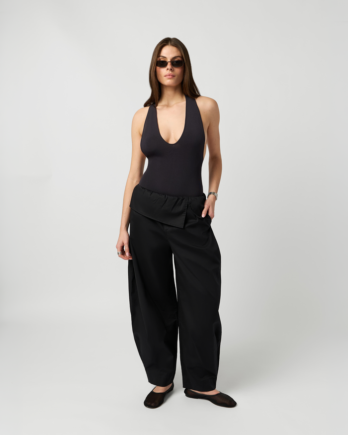 [Black] - Model