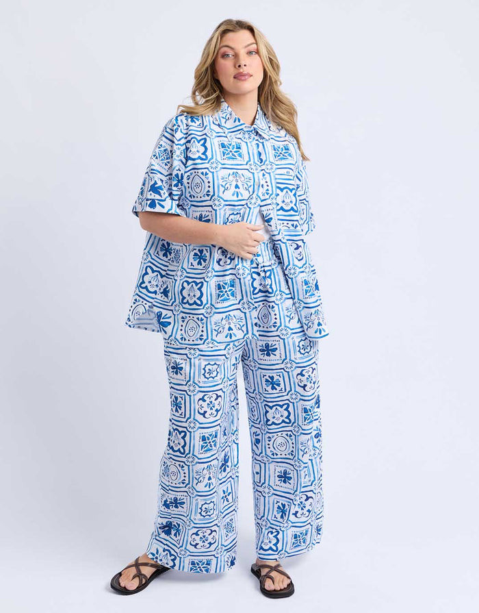 elm-dolce-tile-shirt-ocean-tile-print-womens-clothing