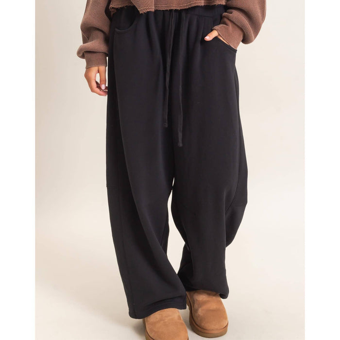 Drawstring Waist Barrel Sweatpants: BLACK
