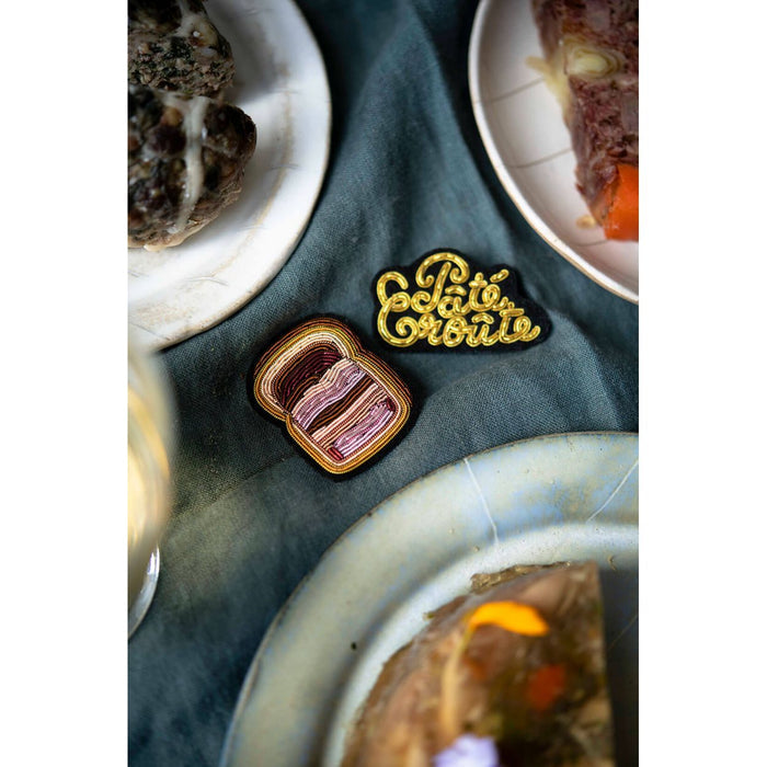 Duck Fid Brooch