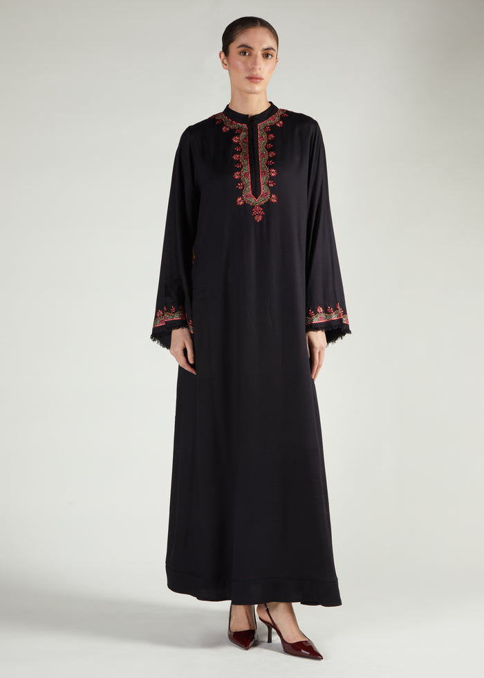 Jouri Abaya