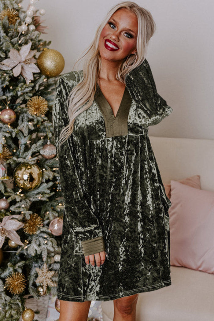 Jungle Green Velvet Long Sleeve V Neck Loose Dress with Pockets - Dresses/Mini Dresses