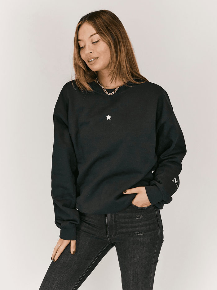Kai Personalised Round Neck Star Sweater / Black - Style Cheat