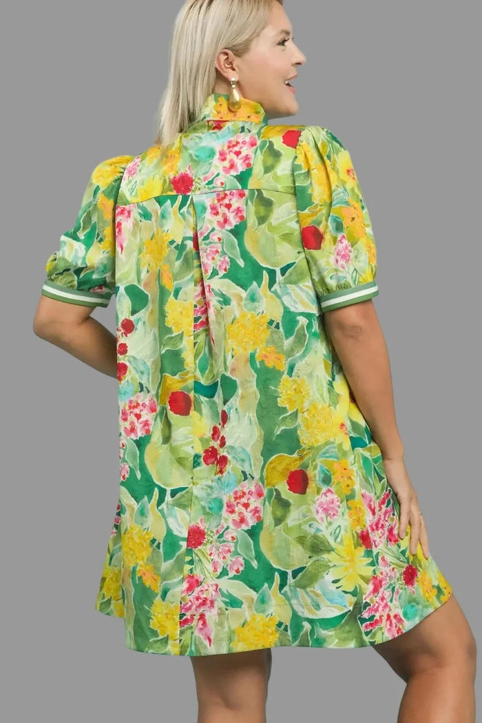 Green dress with multicolor floral print in plus size by Umgee