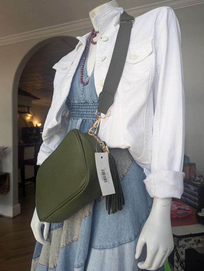 Nova Crossbody