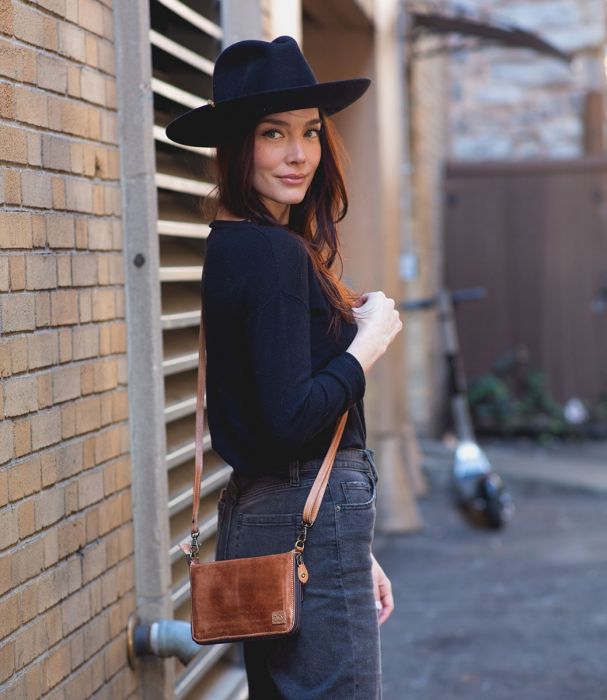 TEMPLETON II BedStu Crossbody (Mult Colors)